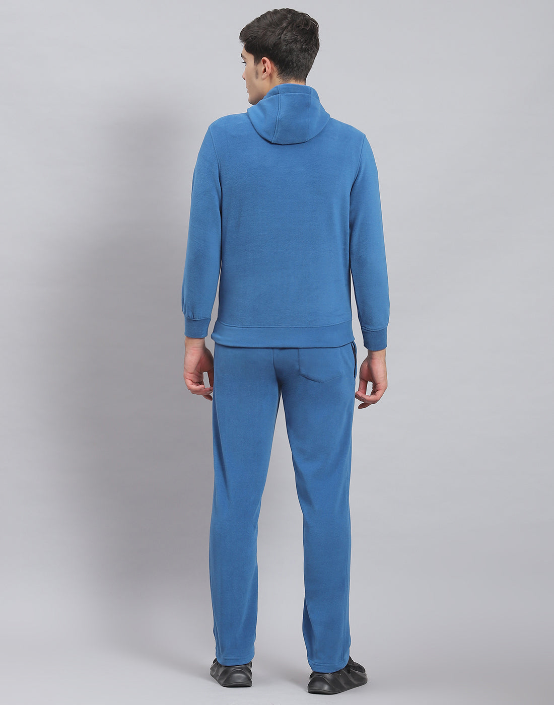 Men Blue Solid Hooded Full Sleeve Tracksuit