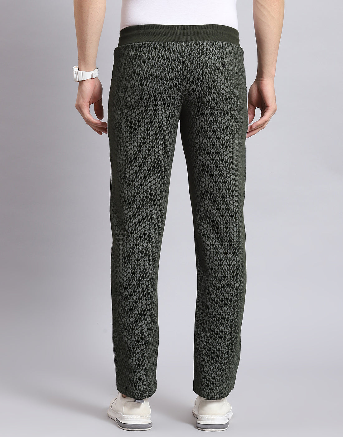 Men Olive Self Design Regular Fit Winter Lower