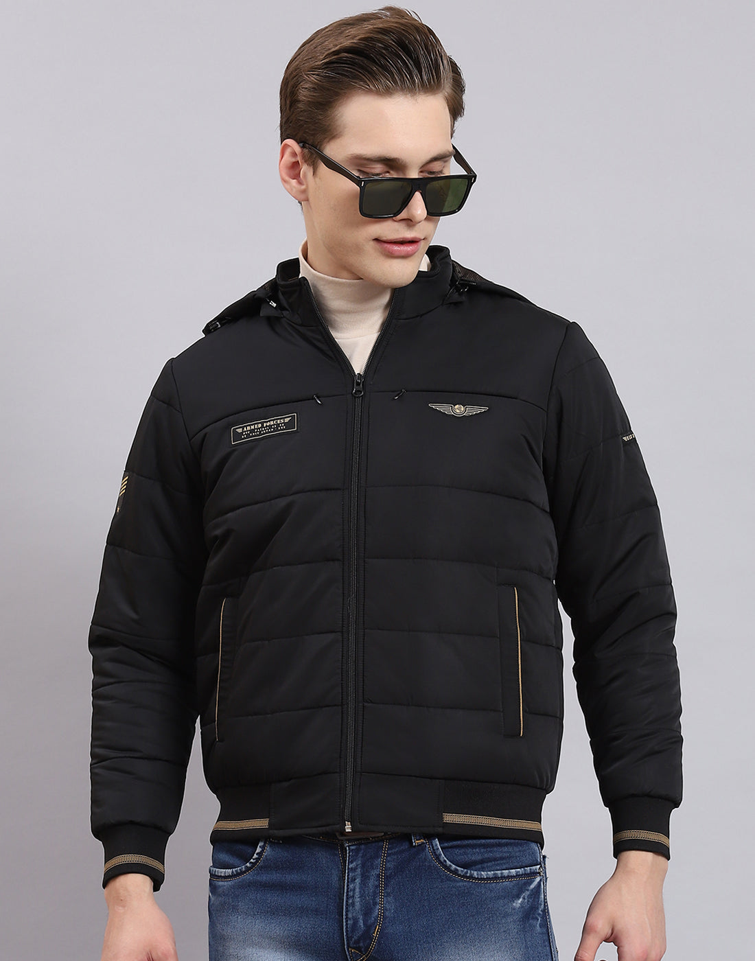 Men Black Solid Hooded Full Sleeve Jacket