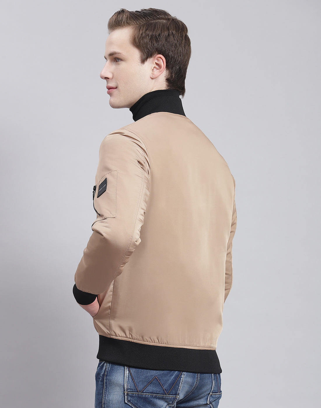 Men Beige Solid Stand Collar Full Sleeve Jacket
