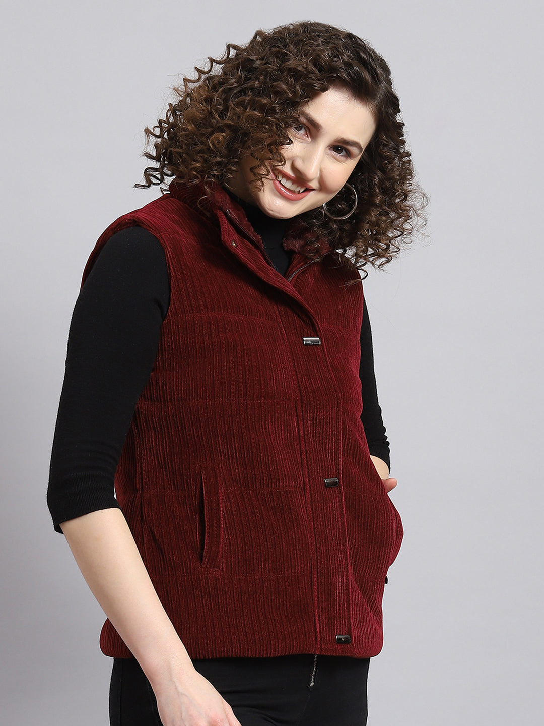 Women Maroon Solid Stand Collar Sleeveless Jacket