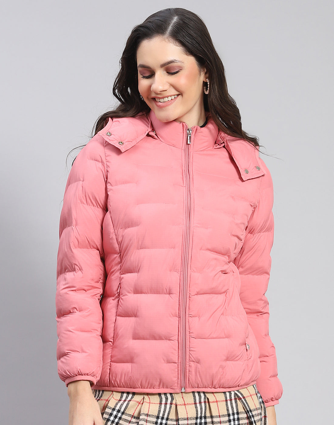 Women Pink Solid Hooded Full Sleeve Jacket