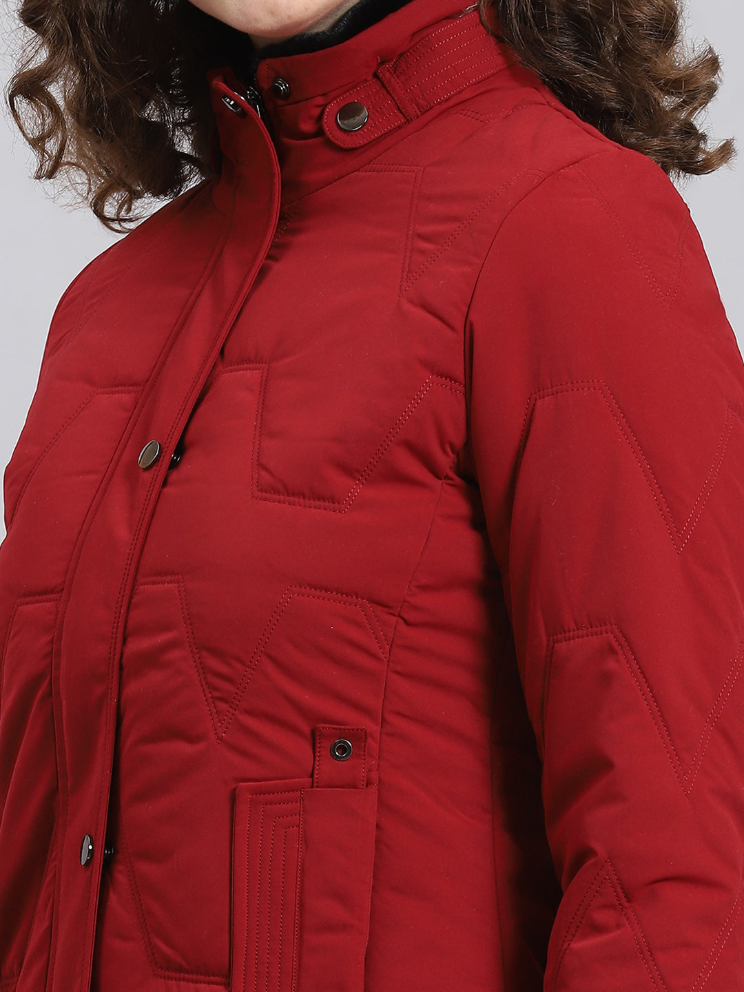 Women Maroon Solid Stand Collar Full Sleeve Jacket