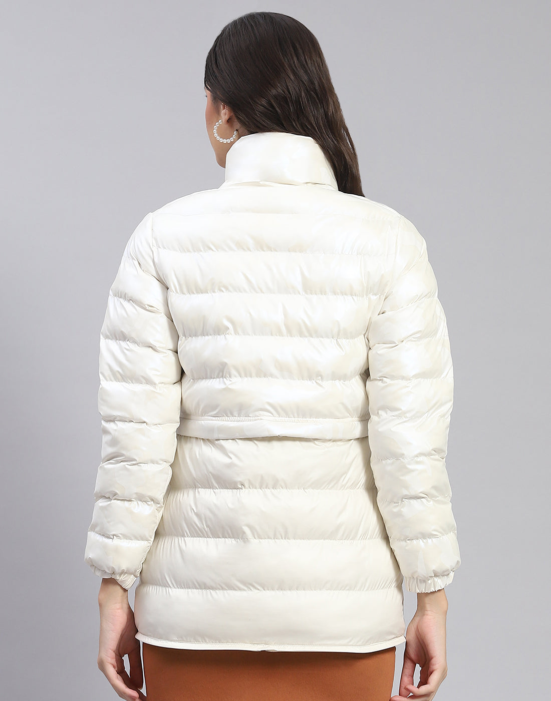 Women Off White Solid Stand Collar Full Sleeve Jacket