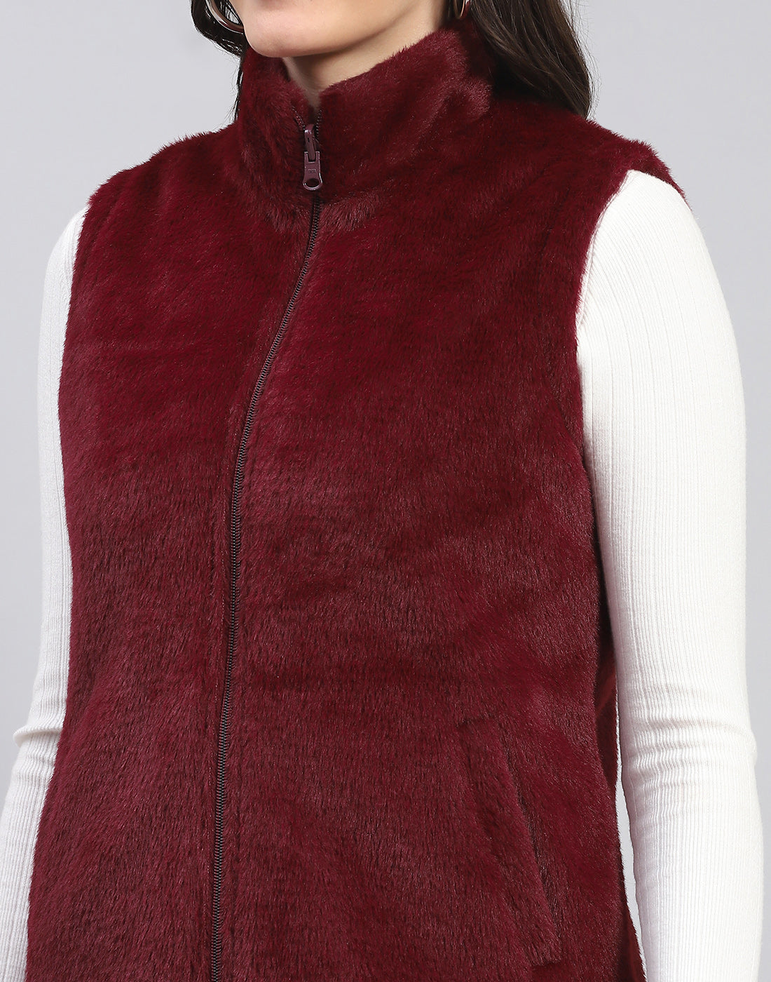 Women Maroon Solid Stand Collar Full Sleeve Jacket