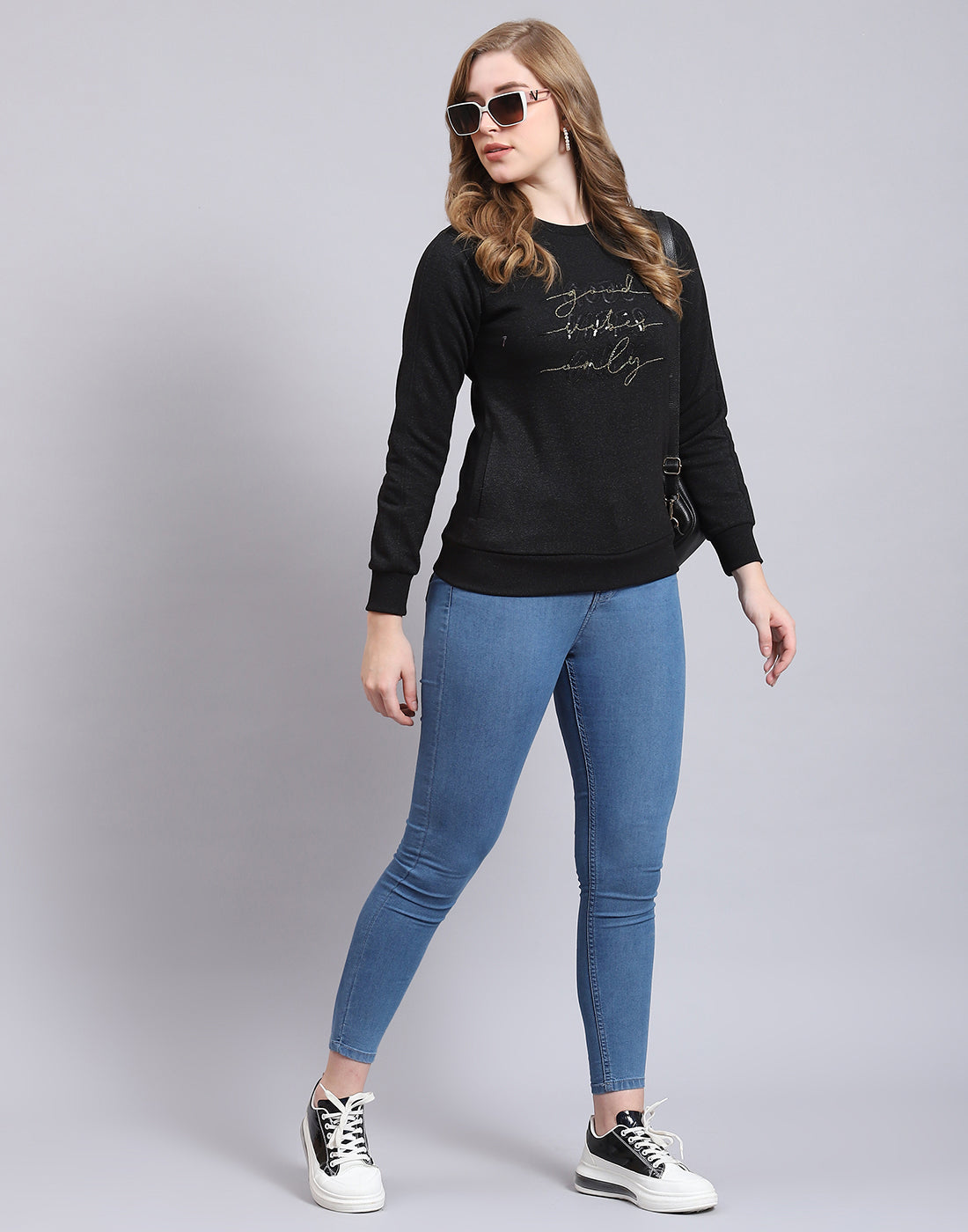 Women Black Embroidered Round Neck Full Sleeve Sweatshirt