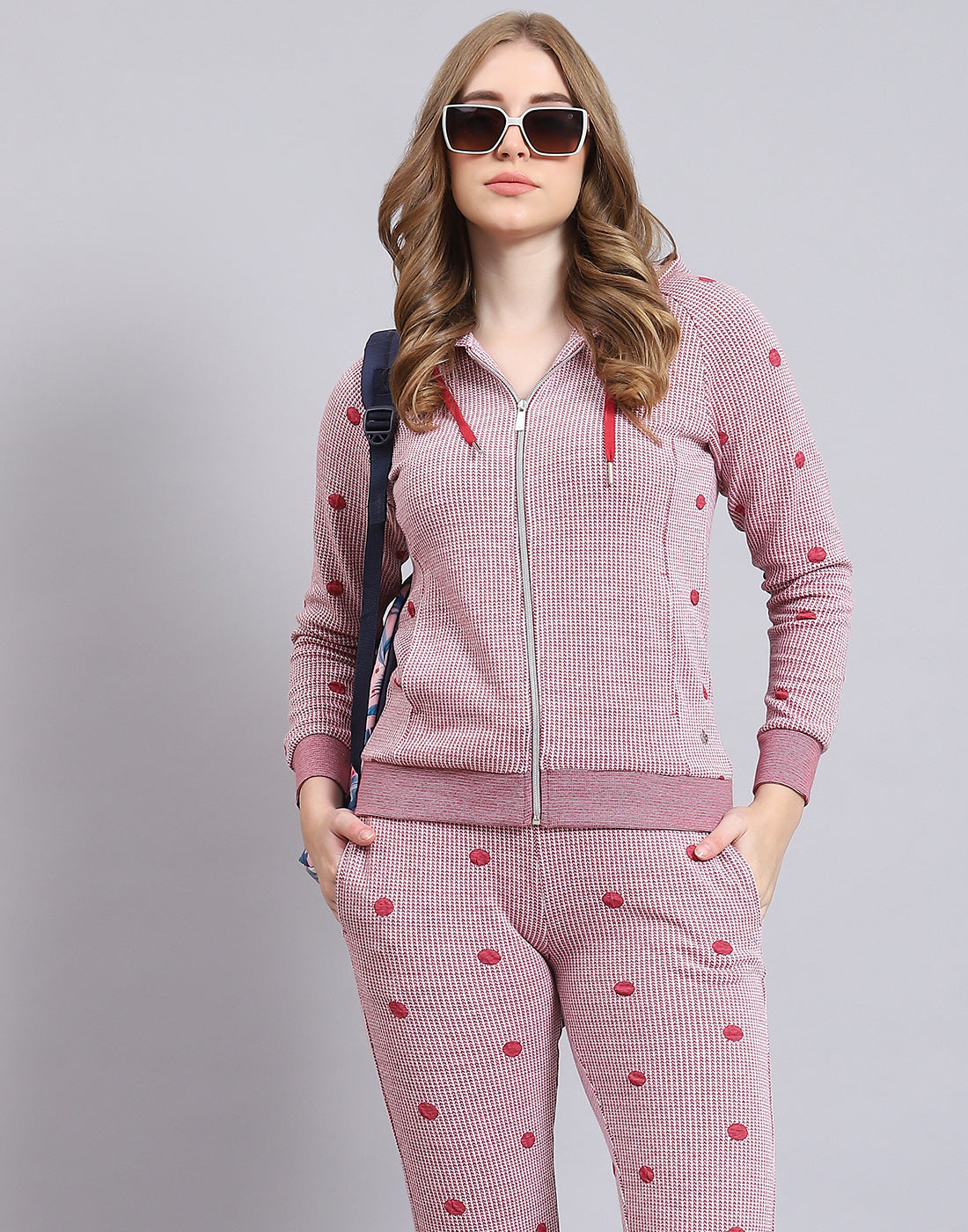 Women Pink Self Design Hooded Full Sleeve Tracksuit