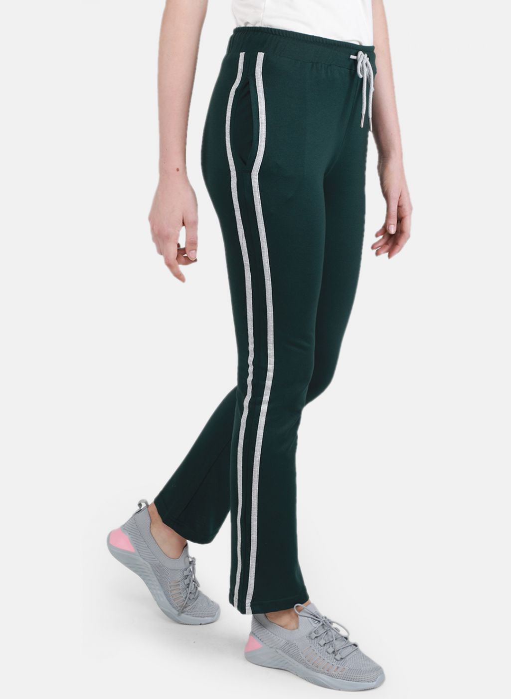 Women Green Regular Fit Lower
