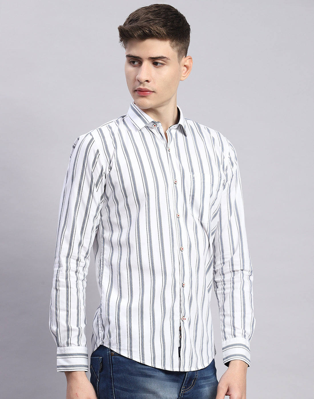 Men White Stripe Collar Full Sleeve Shirt