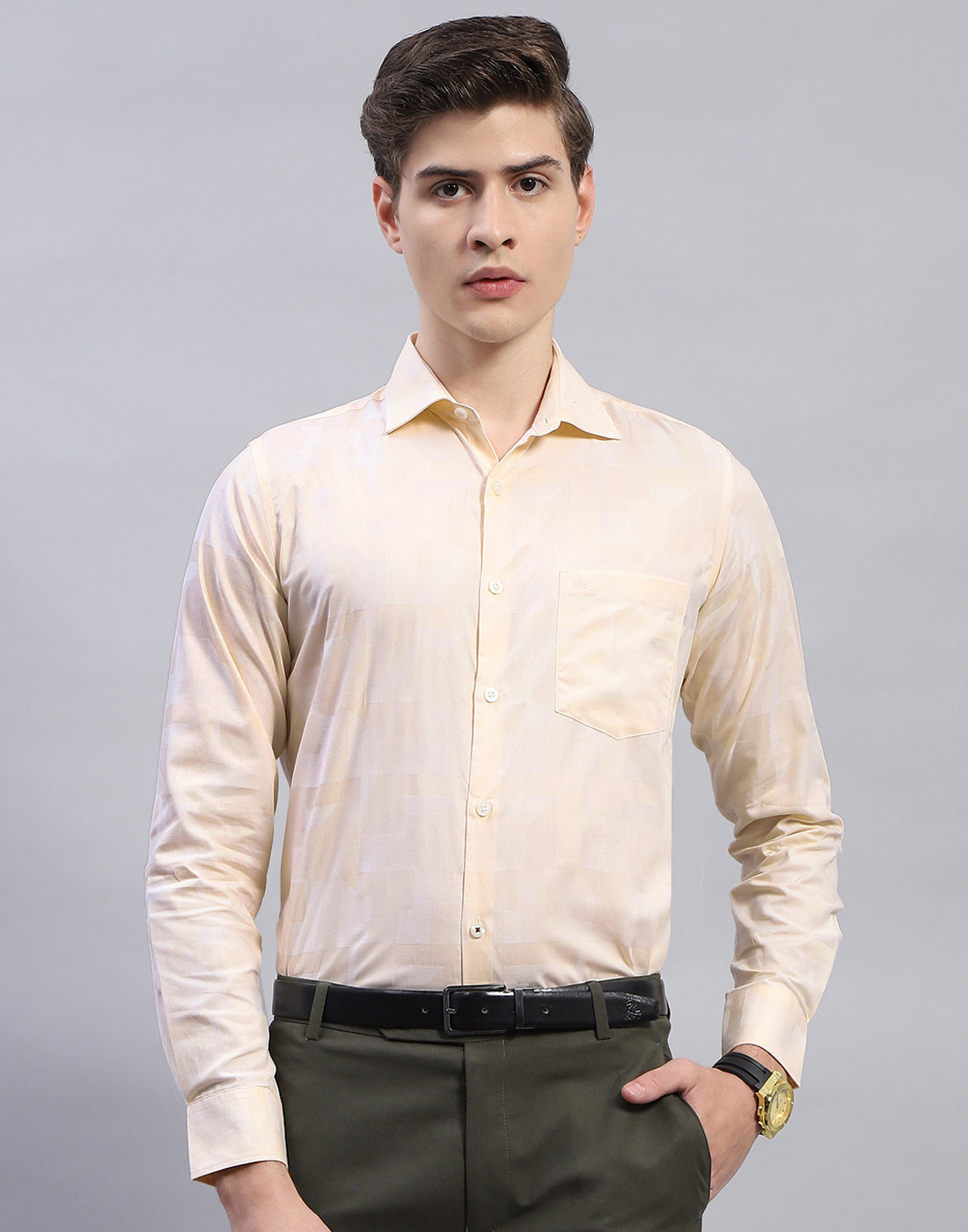 Men Peach Solid Collar Full Sleeve Shirt