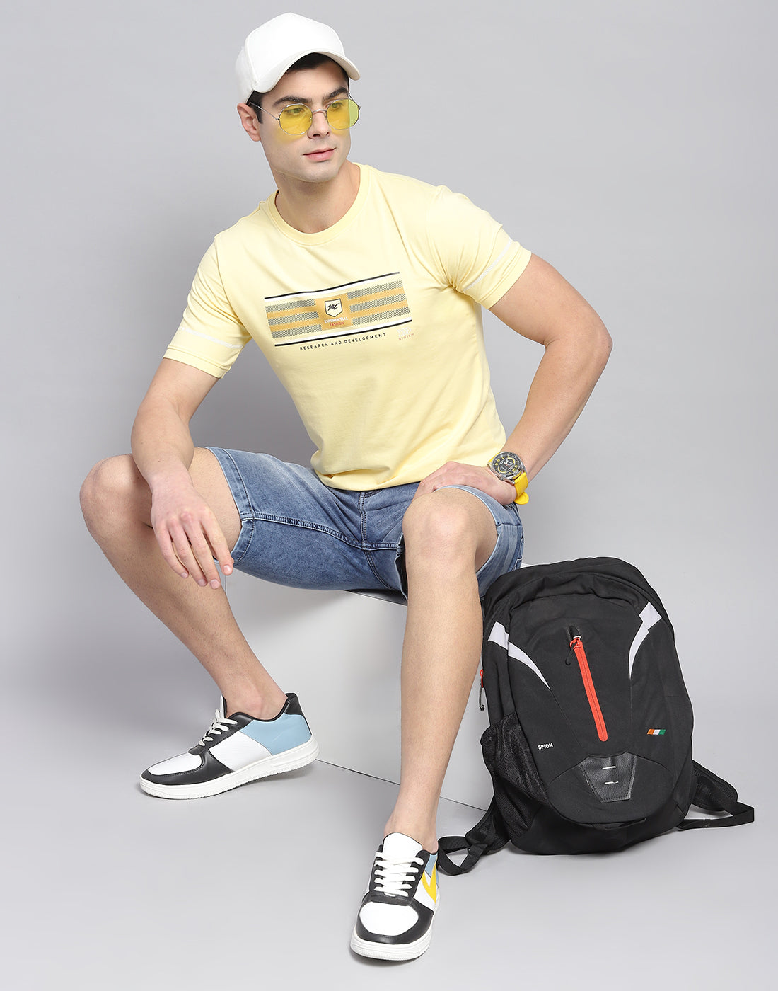 Men Yellow Printed Round Neck Half Sleeve T-Shirt