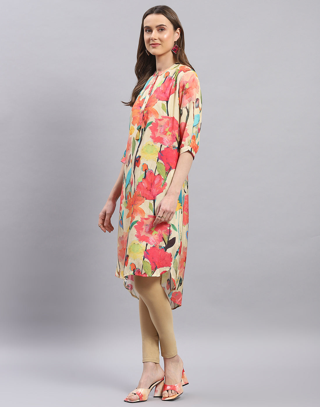 Women Beige Printed Mandarin Collar Half Sleeve Tunic