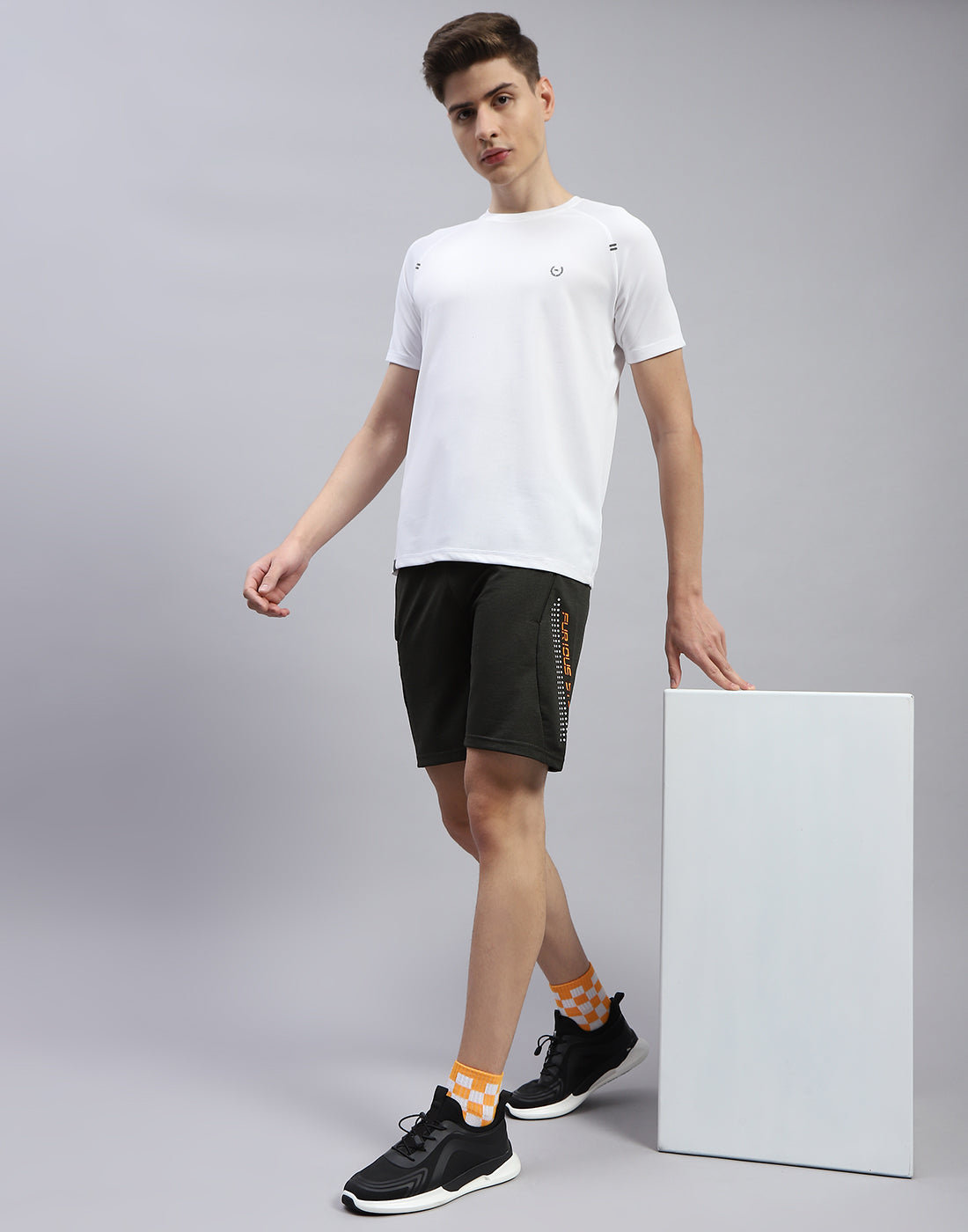 Men Olive Solid Bermuda