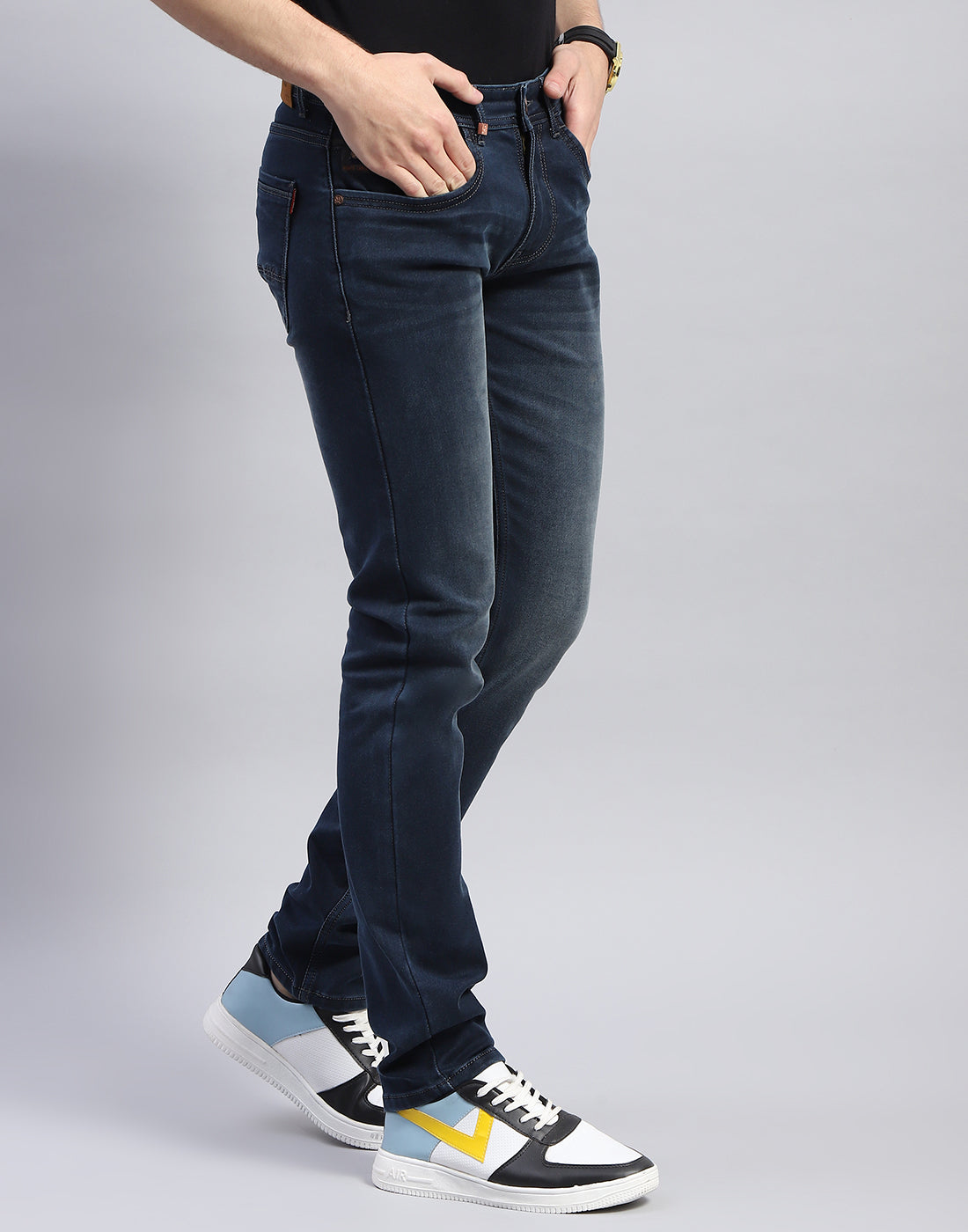 Men Navy Blue Light Wash Narrow Fit Denim