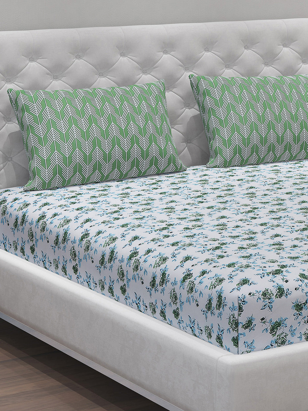 MOCA by Monte Carlo 104 TC Cotton Double Bedsheet with 2 Pillow Covers