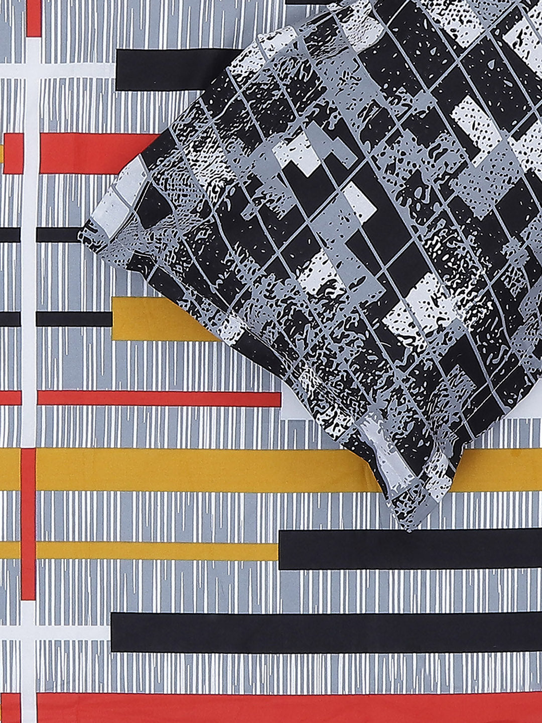 MOCA by Monte Carlo 104 GSM Cotton Double Bedsheet With 2 Pillow Covers