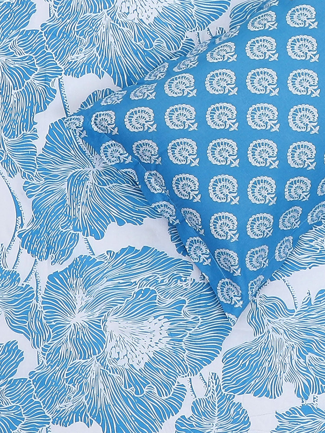 MOCA by Monte Carlo 144 TC Cotton King Bedsheet with 2 Pillow Covers