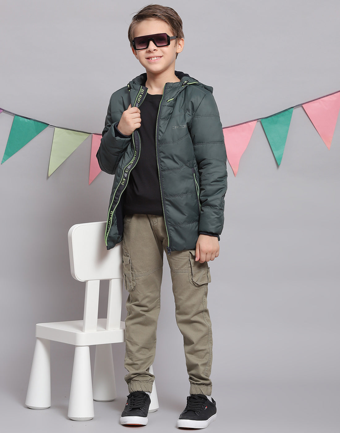 Boys Green Solid Hooded Full Sleeve Boys Jacket