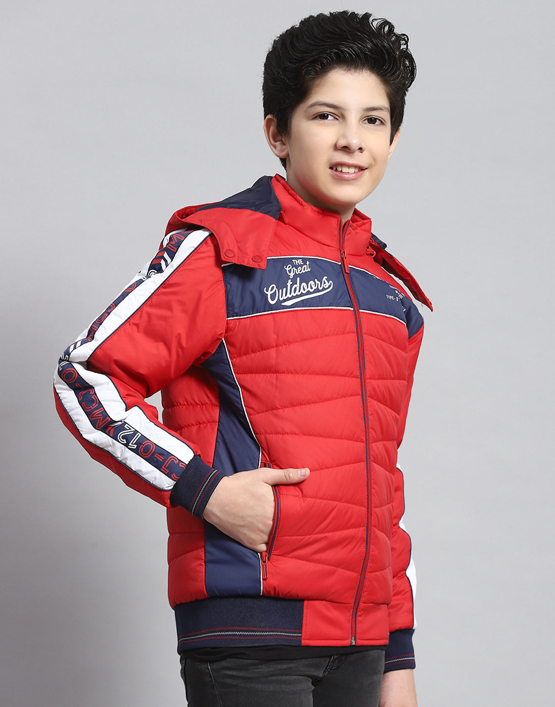 Boys Red Solid Hooded Full Sleeve Boys Jacket