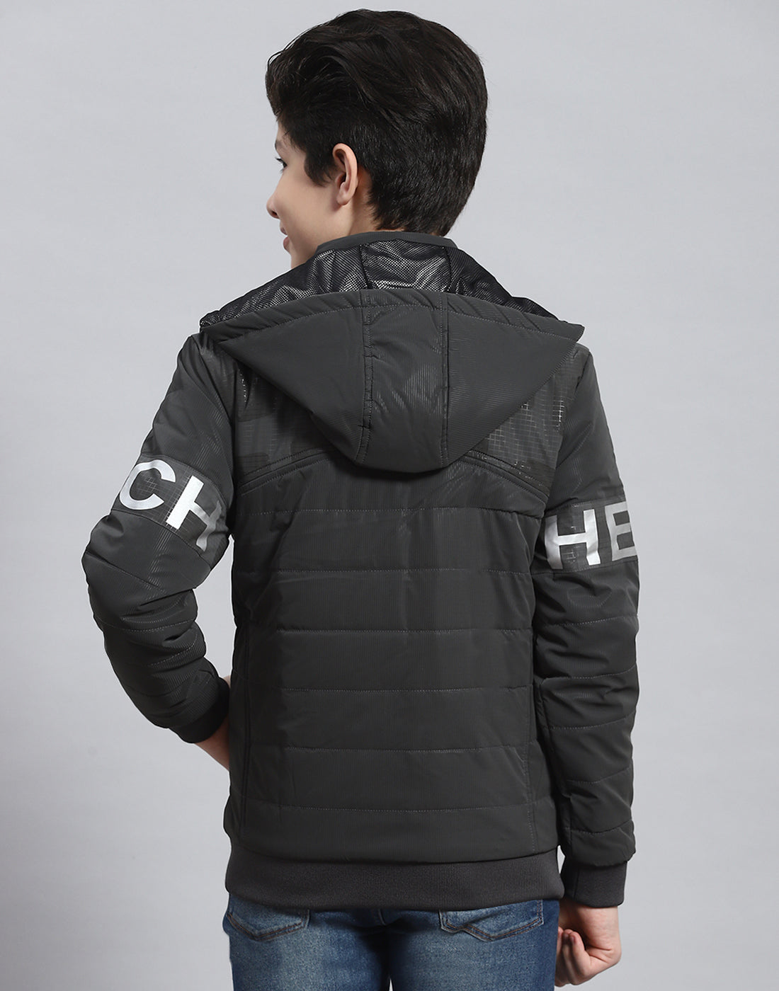 Boys Grey Solid Hooded Full Sleeve Heating Jacket
