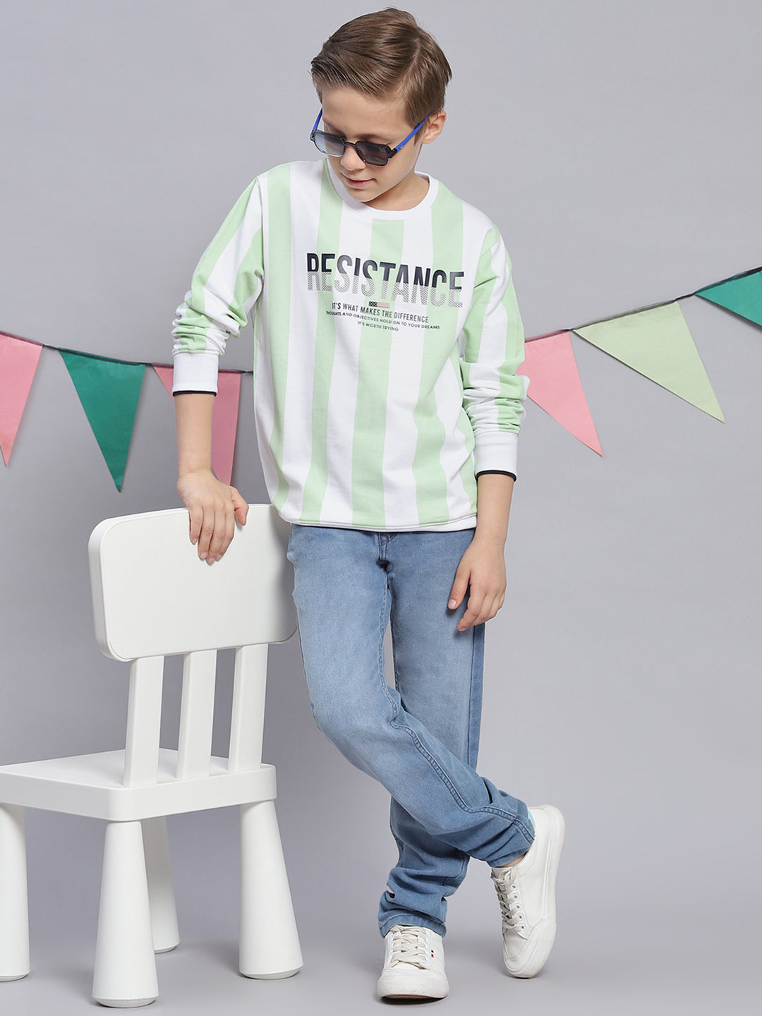 Boys Green Printed Round Neck Full Sleeve Sweatshirt