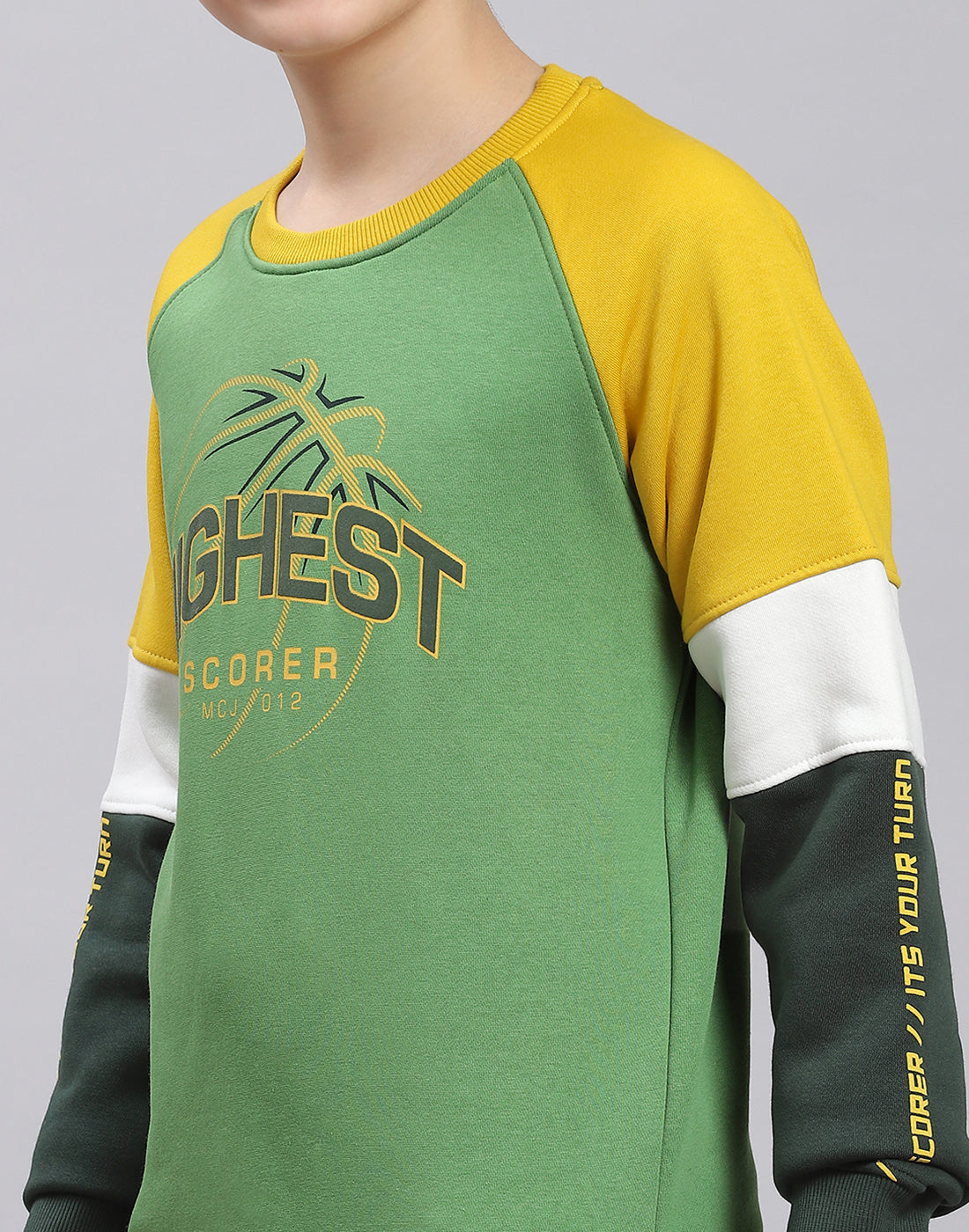 Boys Green Printed Round Neck Full Sleeve Sweatshirt