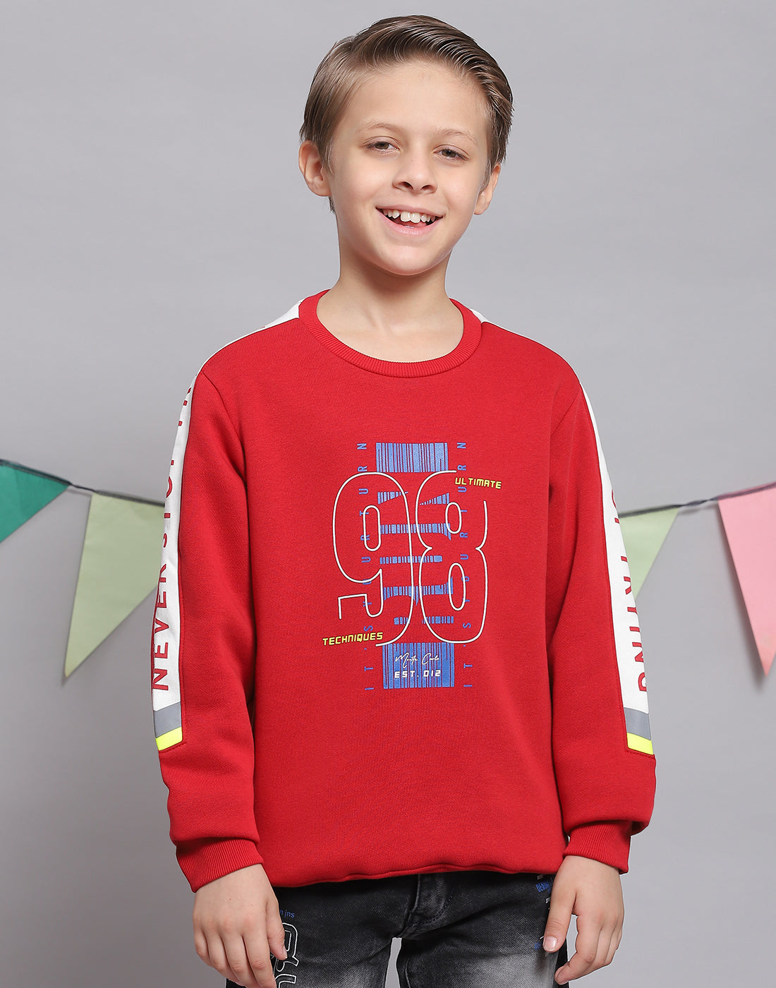 Boys Red Printed Round Neck Full Sleeve Sweatshirt