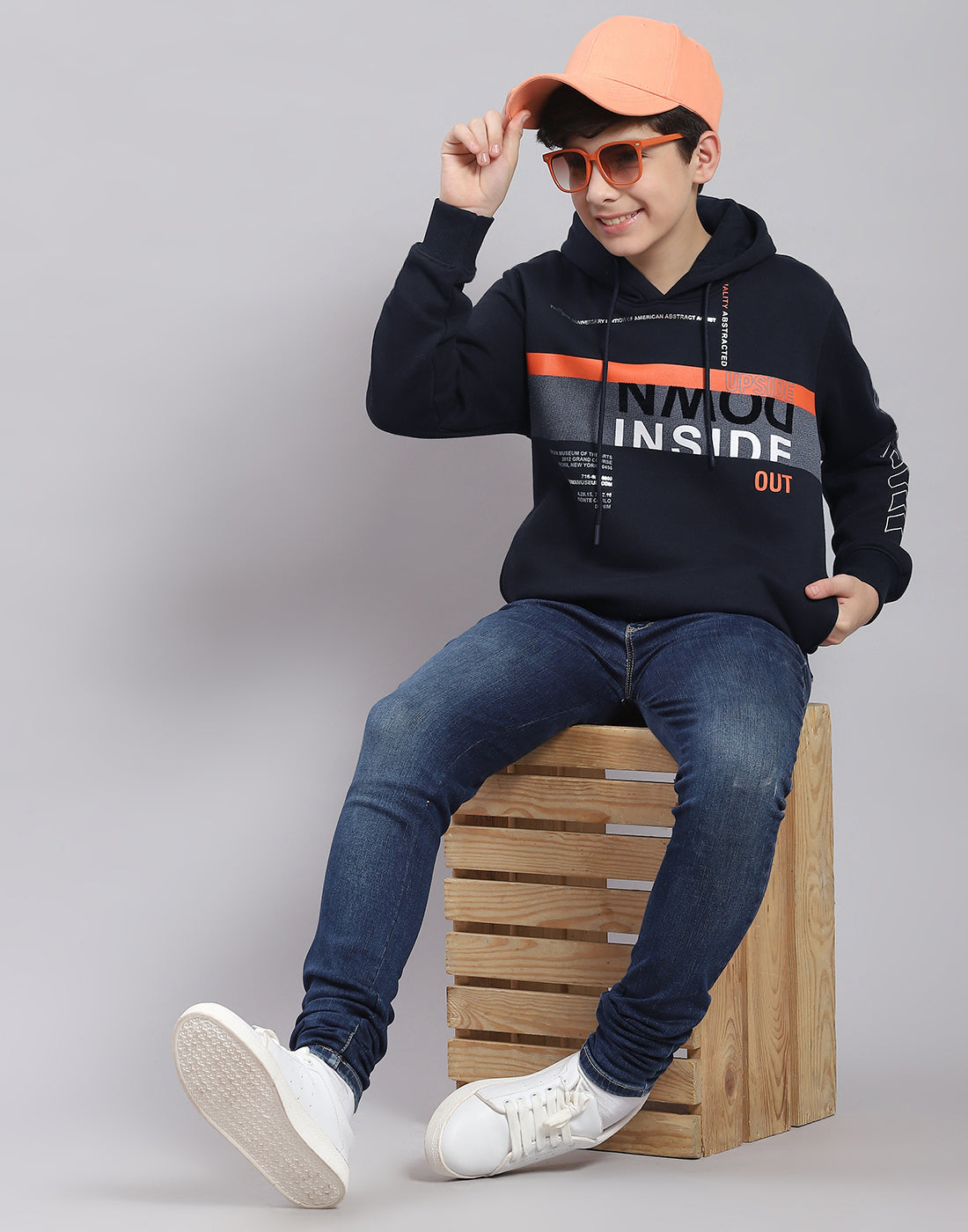 Boys Navy Blue Printed Hooded Full Sleeve Sweatshirt