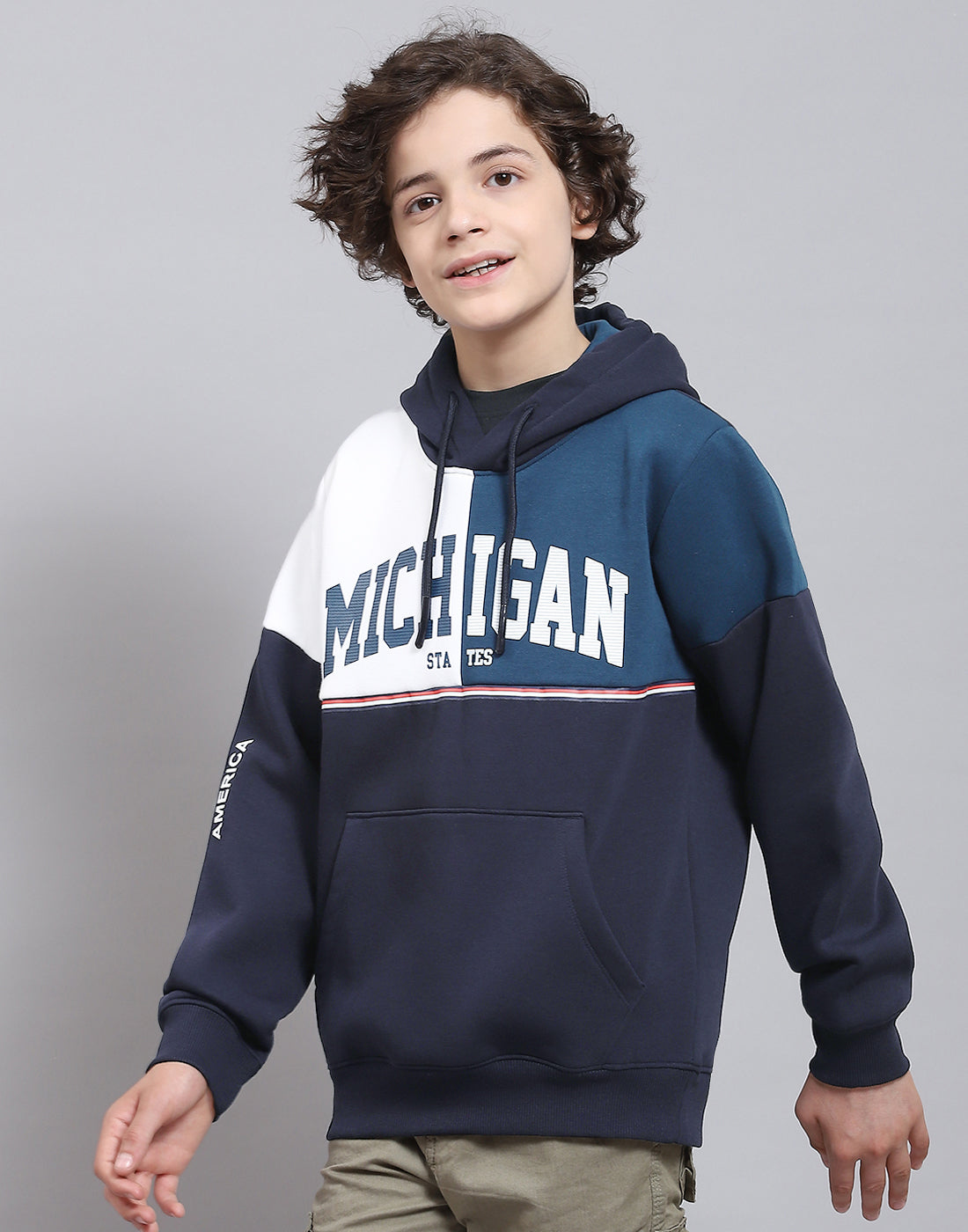 Boys Navy Blue Printed Round Neck Full Sleeve Sweatshirt