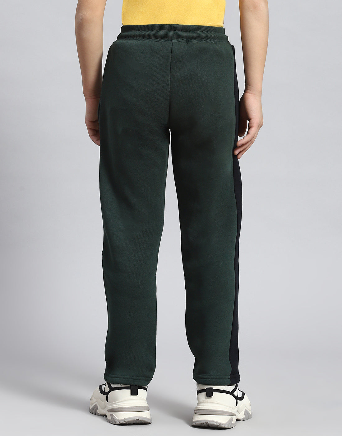 Boys Green Printed Regular Fit Lower