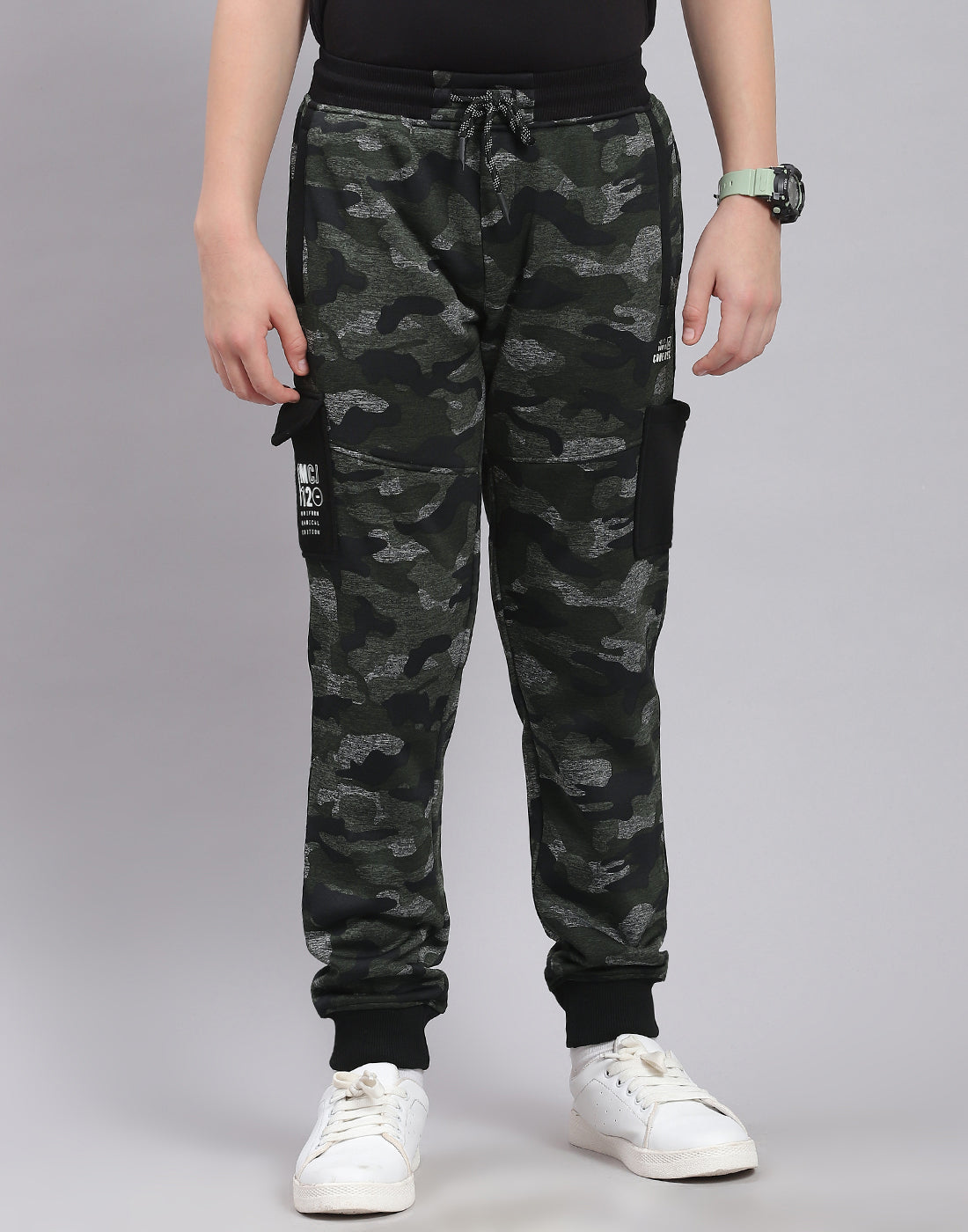 Boys Olive Printed Regular Fit Lower
