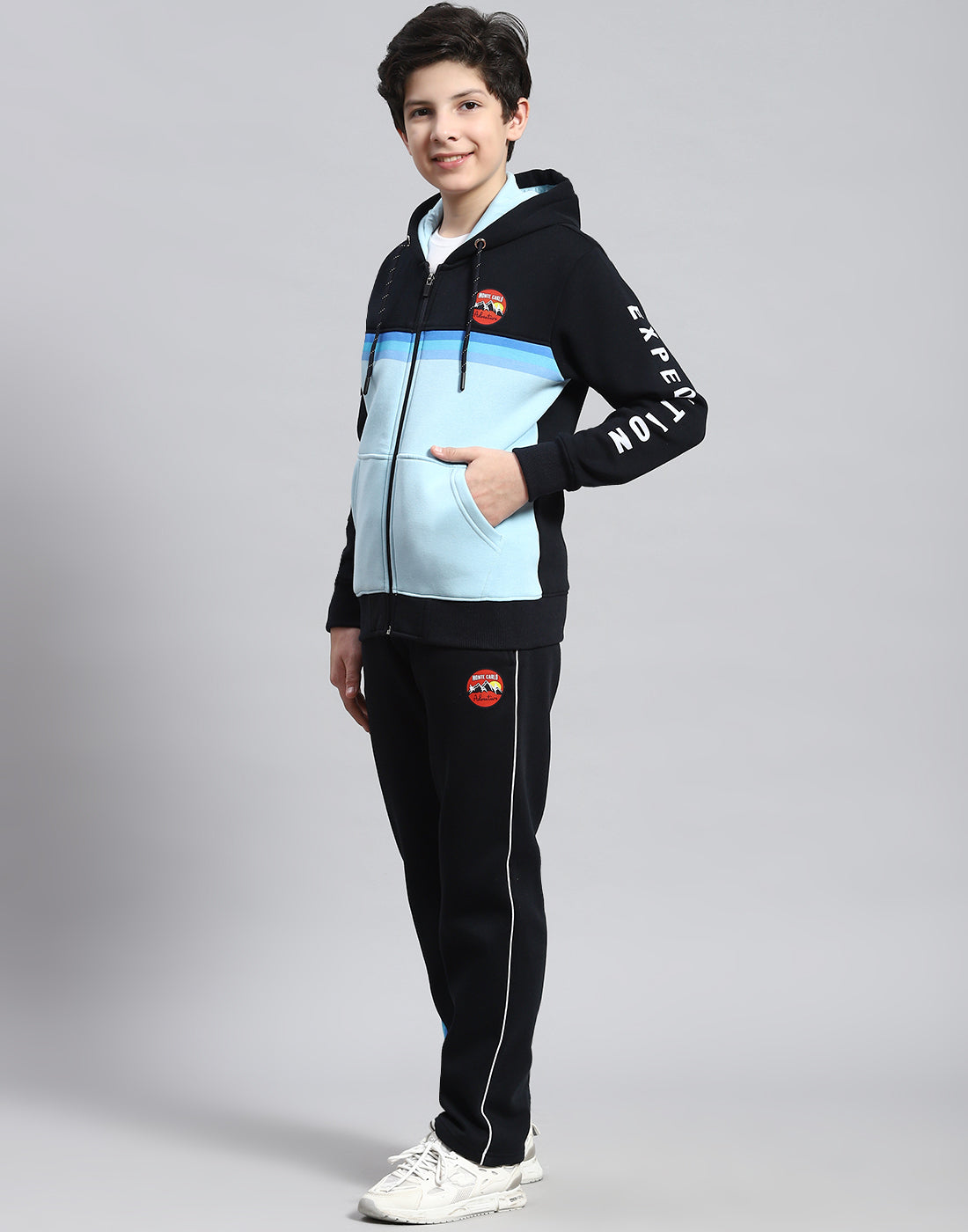 Boys Navy Blue Printed Round Neck Full Sleeve Tracksuit