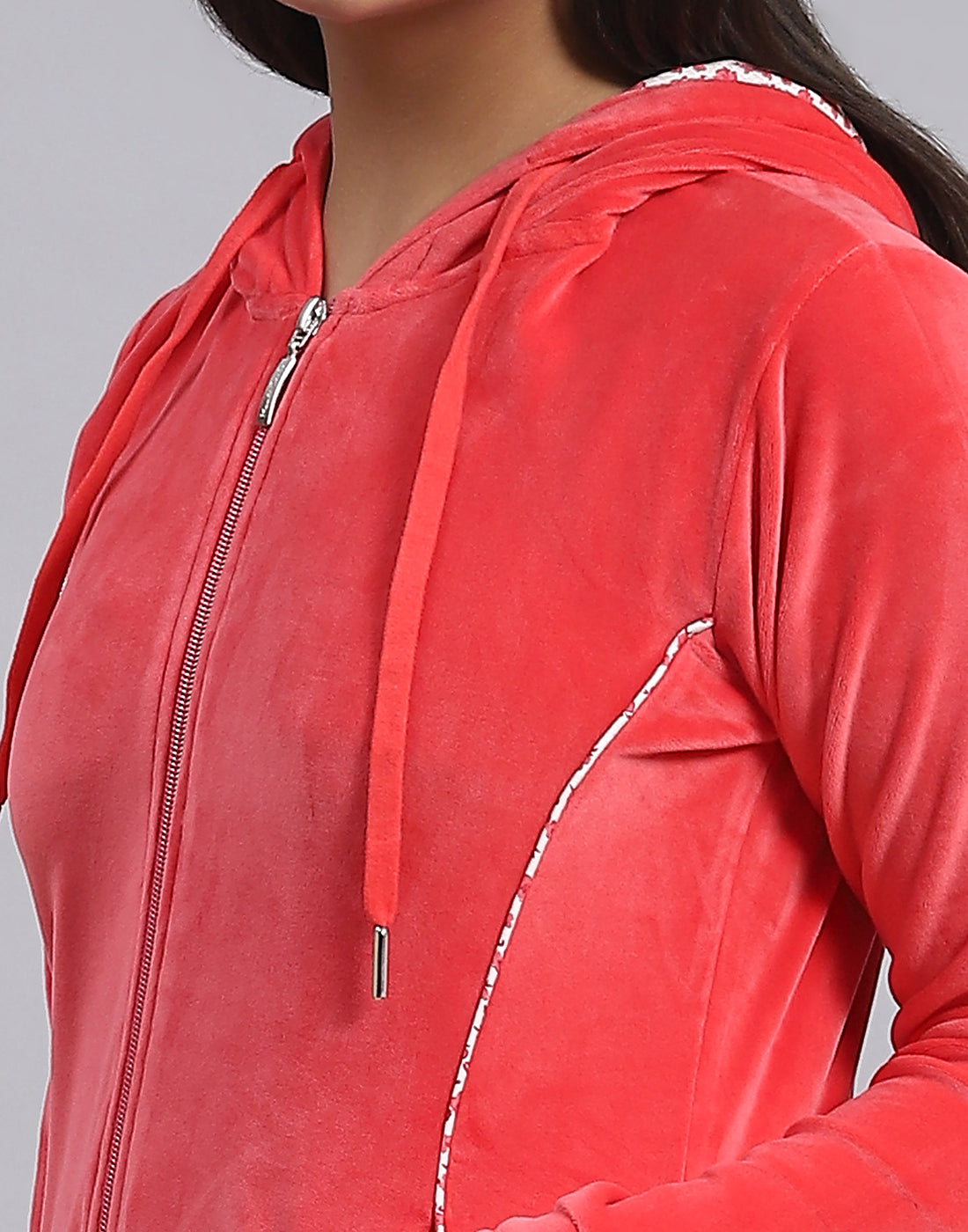 Girls Pink Solid Hooded Full Sleeve Tracksuit