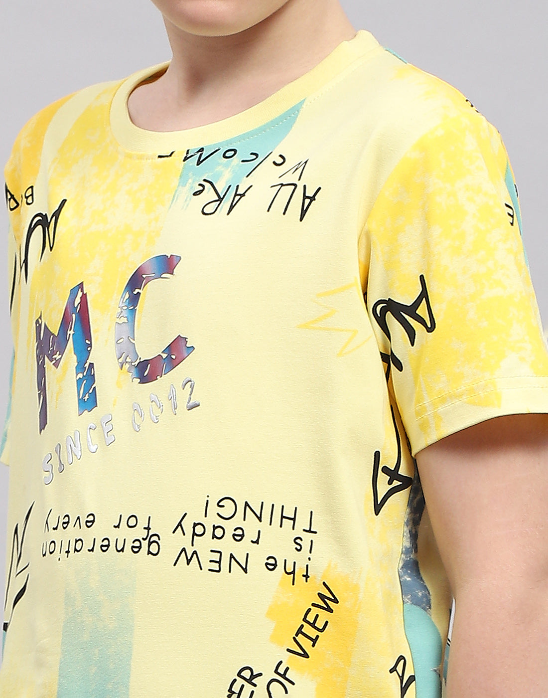 Boys Yellow Printed Round Neck Half Sleeve T-Shirt