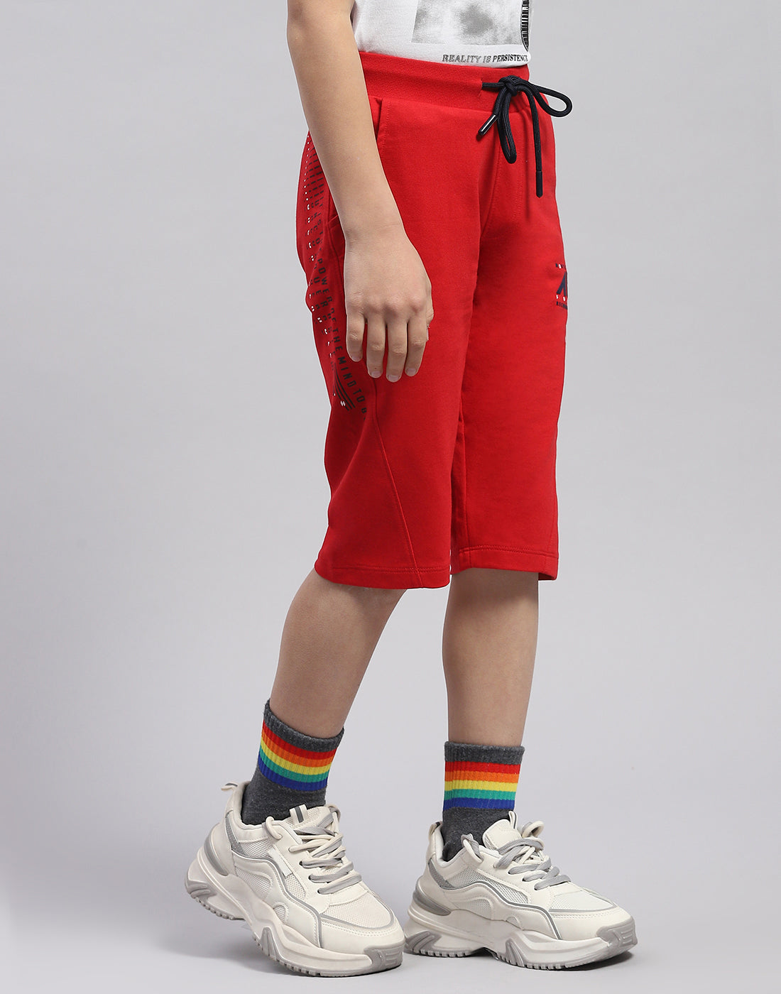 Boys Red Printed Regular Fit Capri