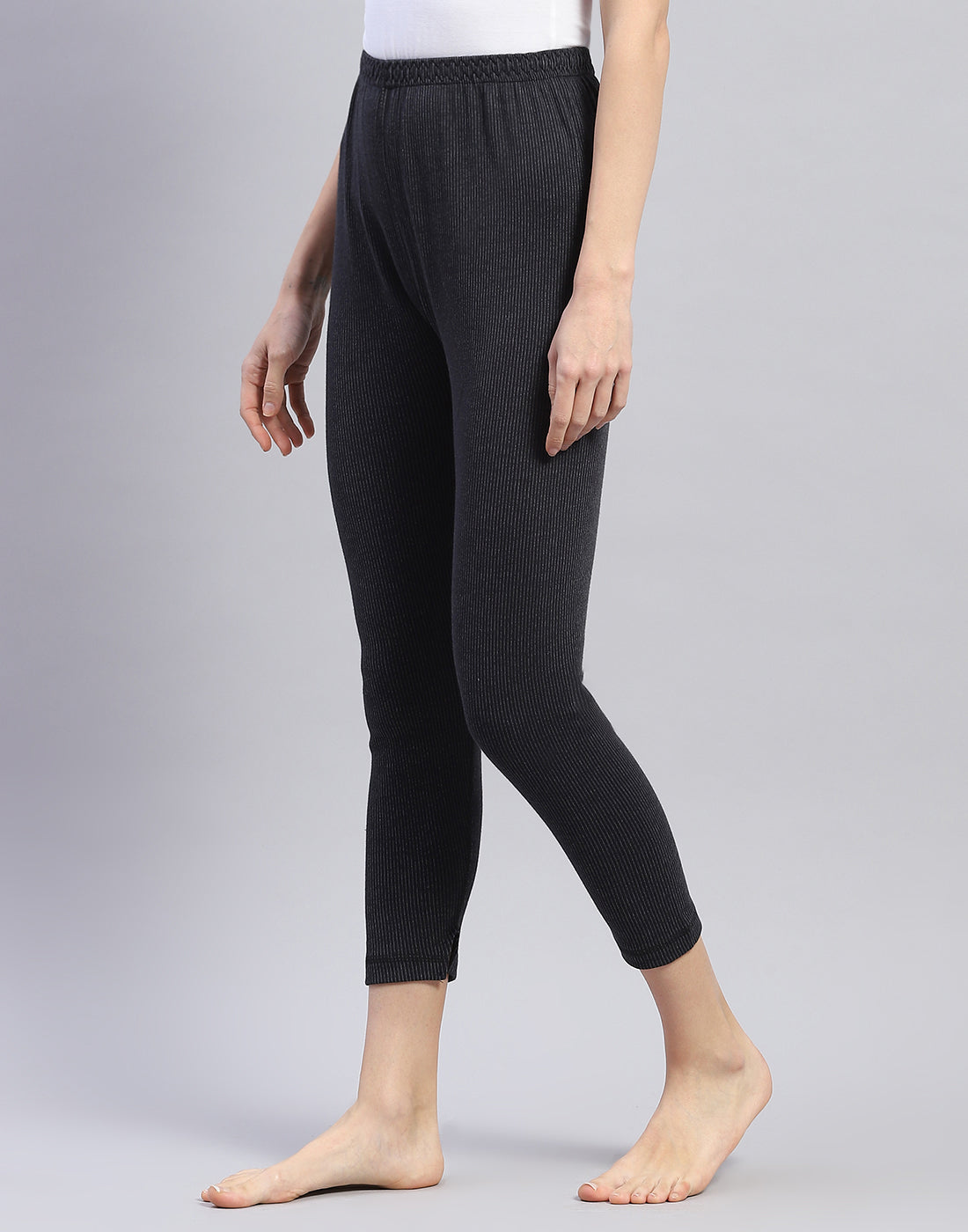 Women Black Solid Thermal Lower
