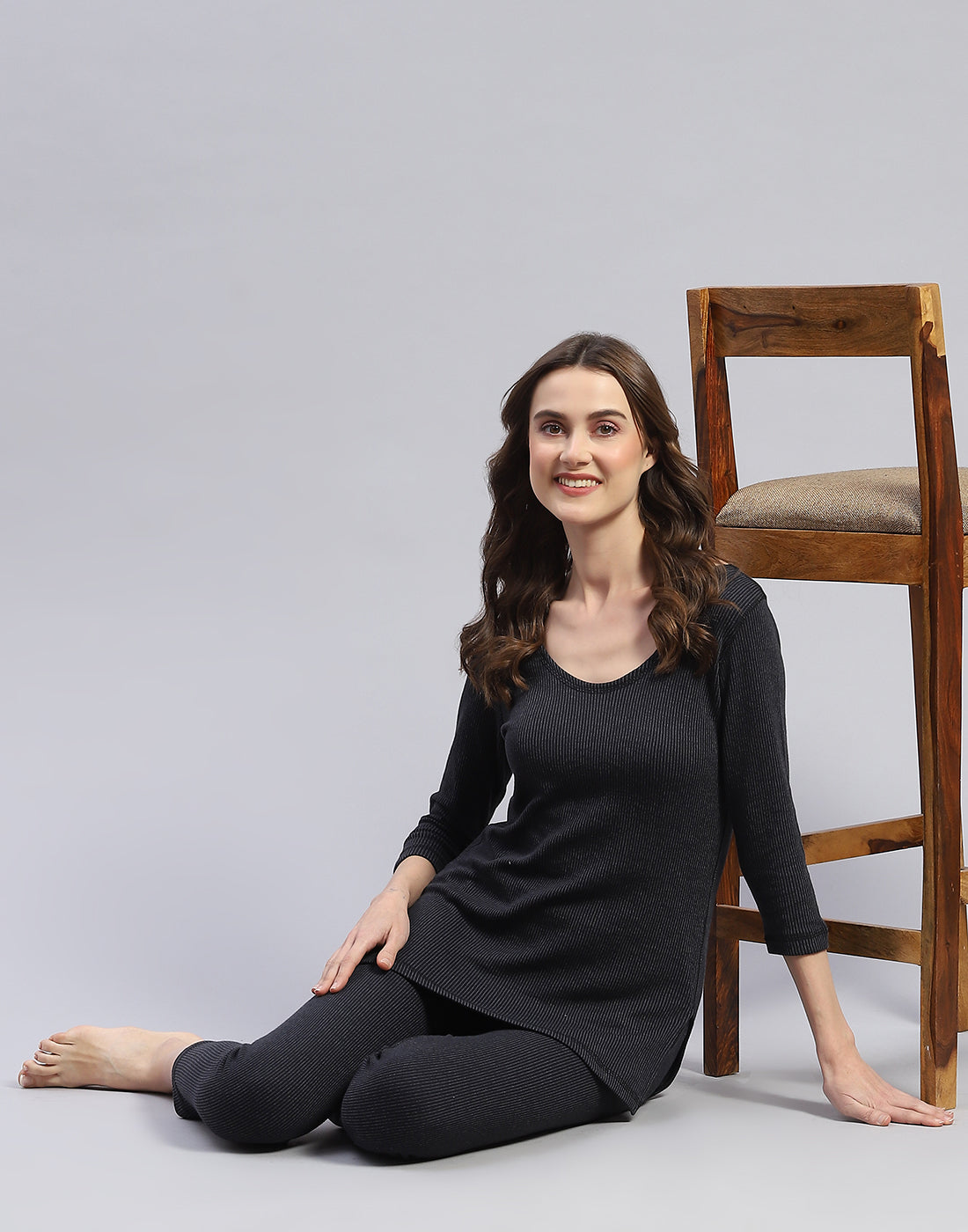 Women Black Solid Thermal Lower