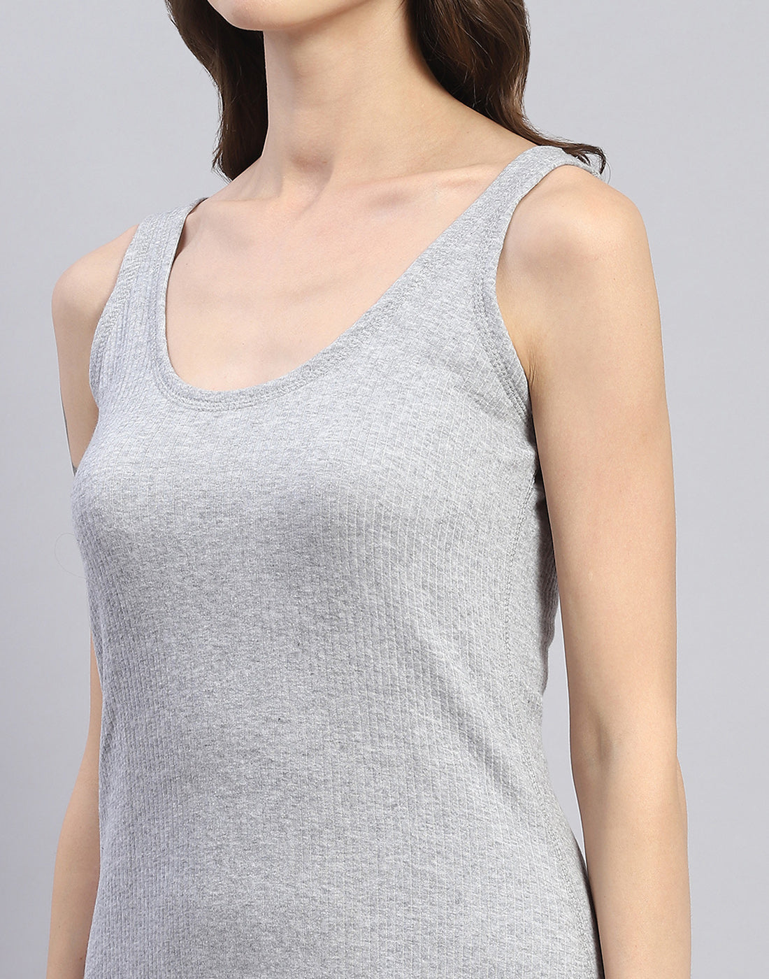 Women Grey Solid Round Neck Sleeveless Thermal Vest