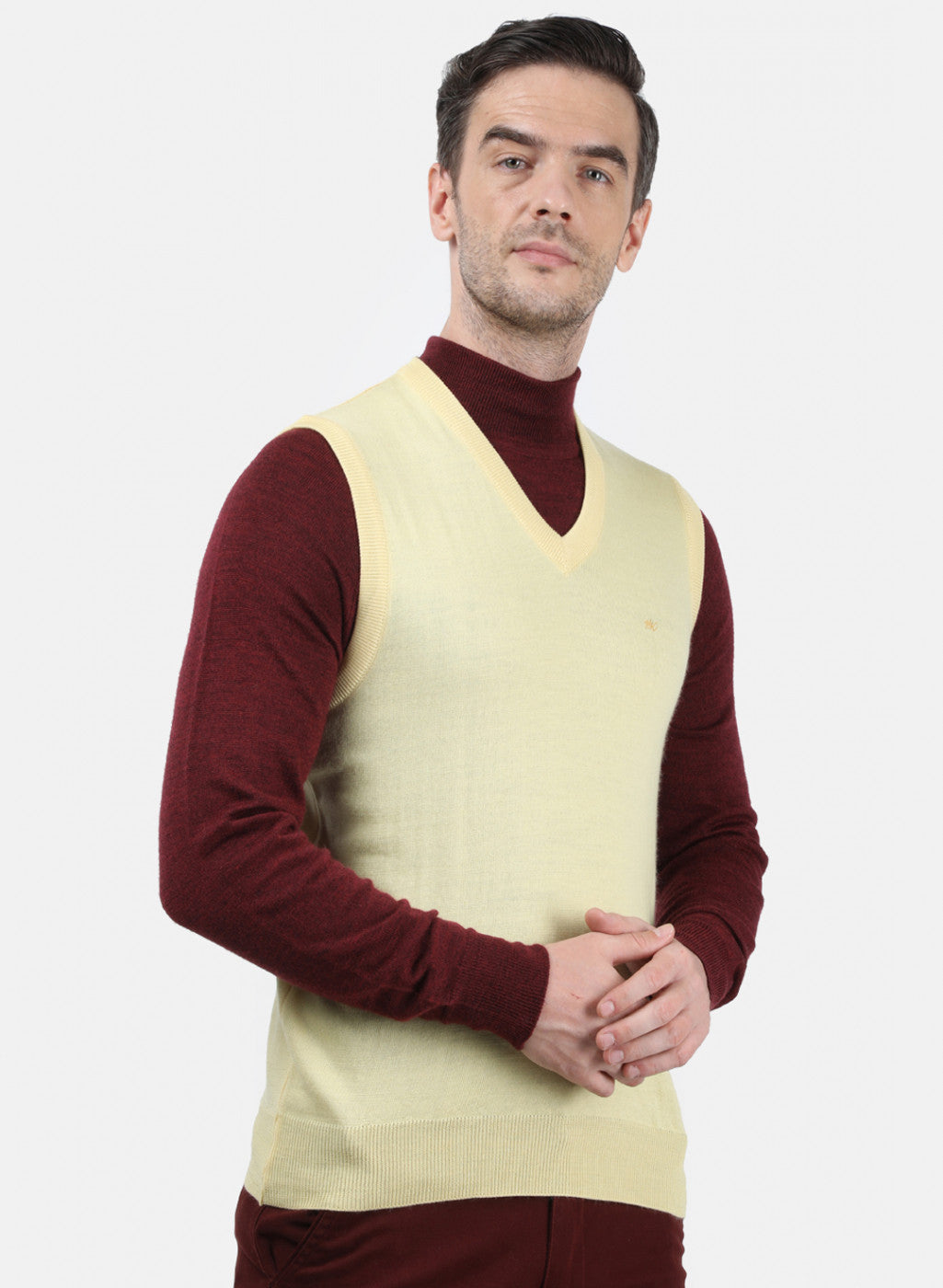Men Yellow Solid Sweater