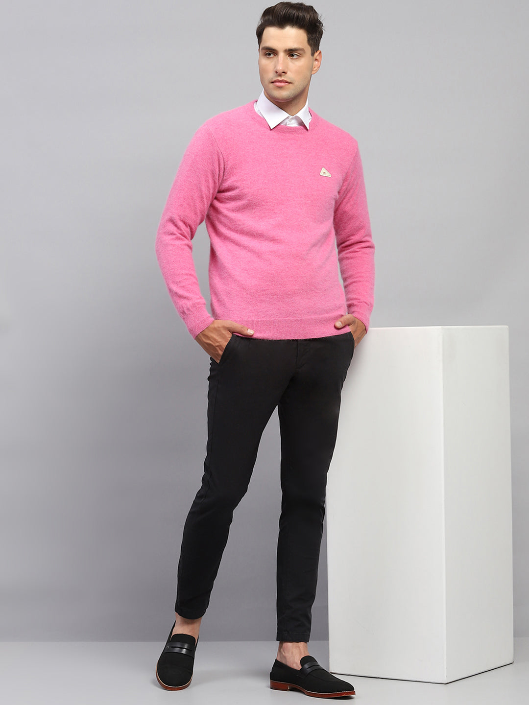 Men Pink Solid Round Neck Full Sleeve Pullover