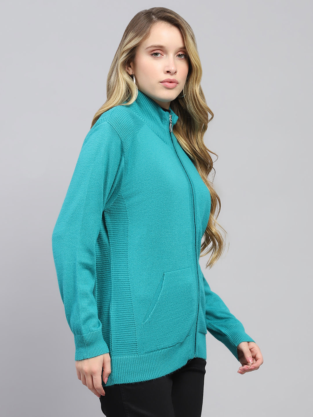 Women Green Solid High Neck Full Sleeve Cardigan