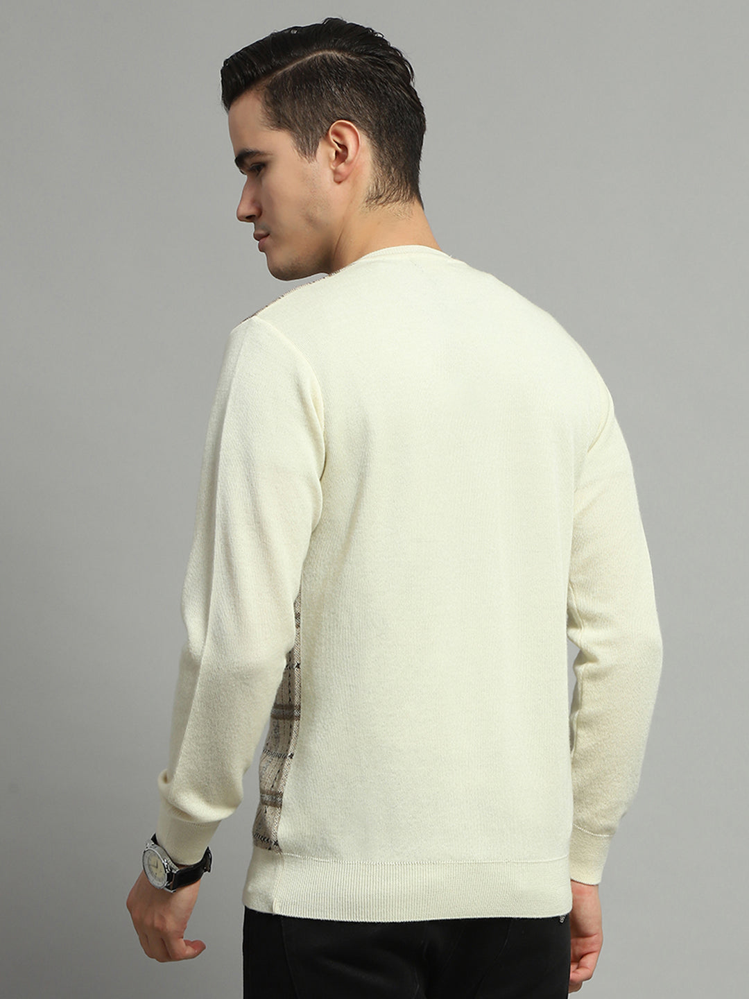 Luxuria Men Cream Check V Neck Full Sleeve Pullover