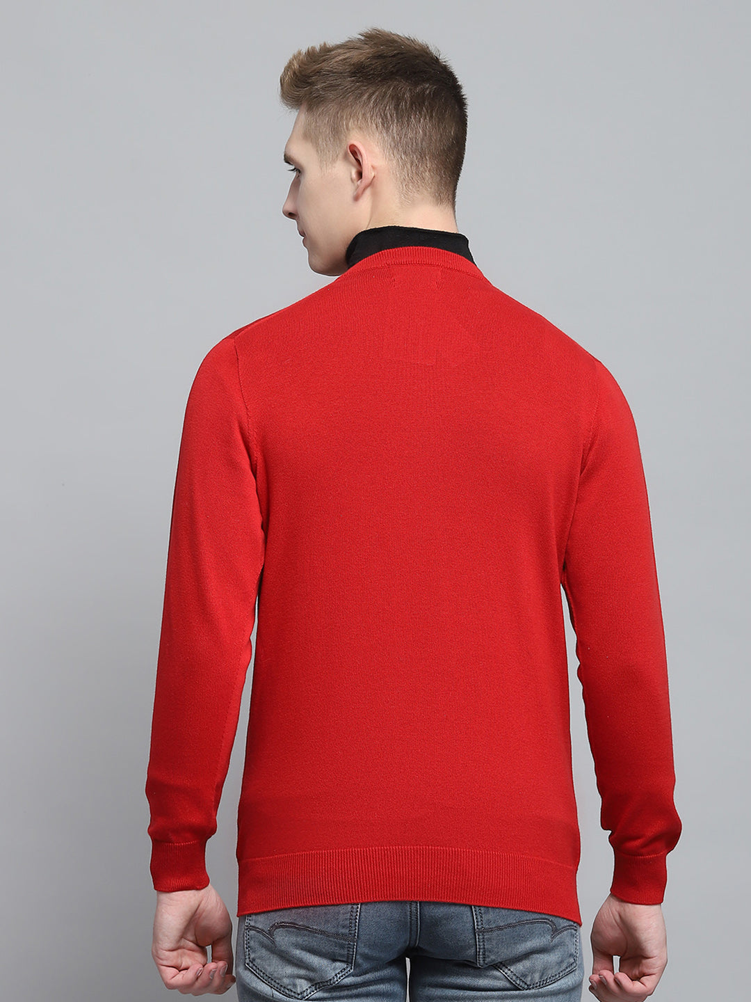 Men Red Solid V Neck Full Sleeve Pullover