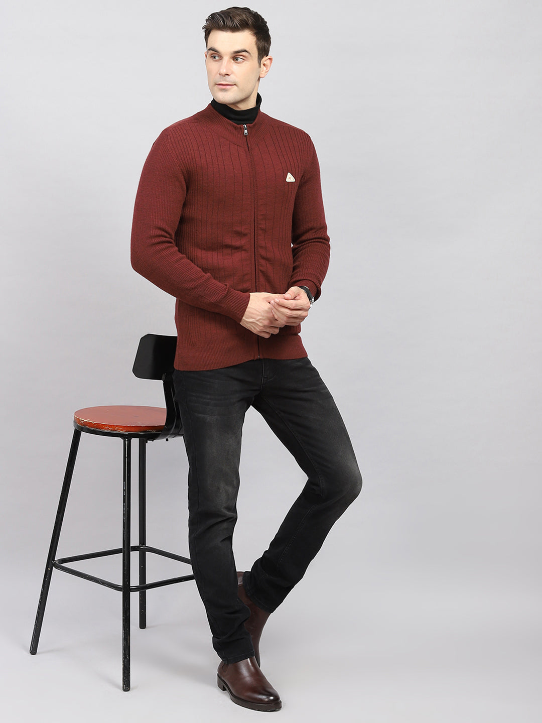Men Maroon Solid Round Neck Full Sleeve Pullover