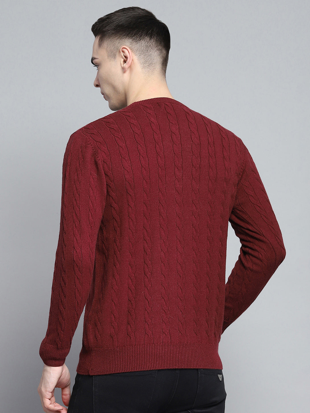Men Maroon Solid Round Neck Full Sleeve Pullover
