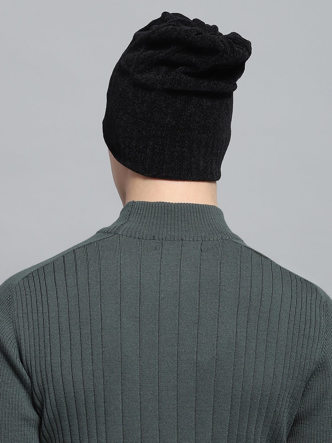 Men Black Self Design Cap