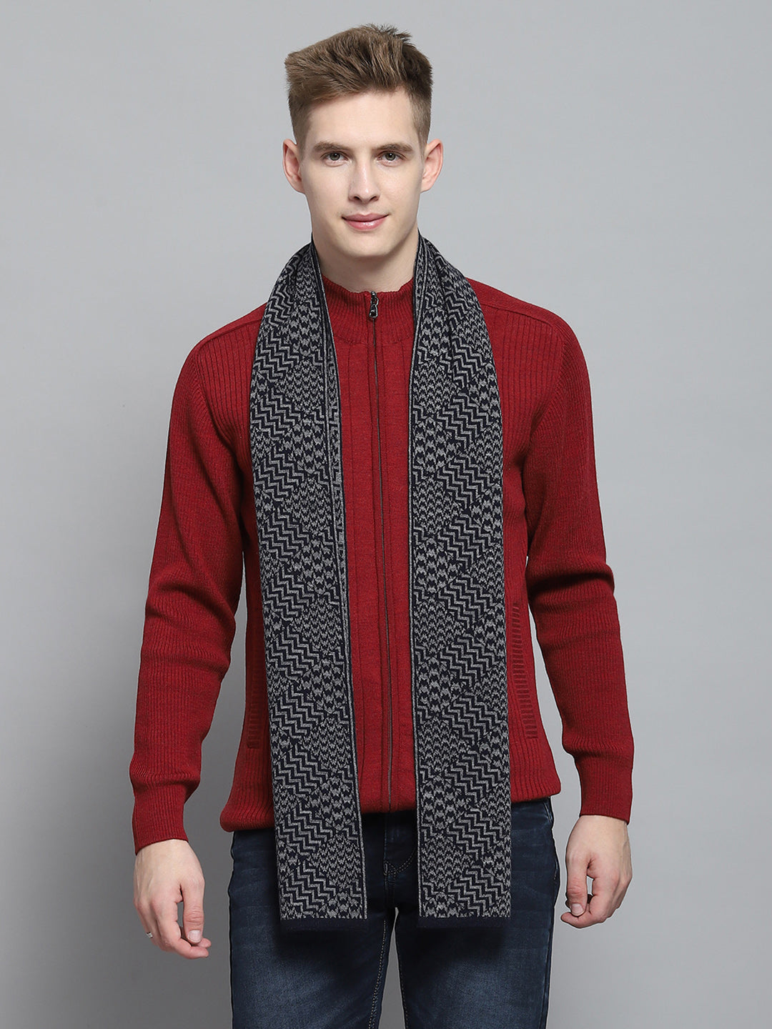 Men Navy Blue Self Design Muffler