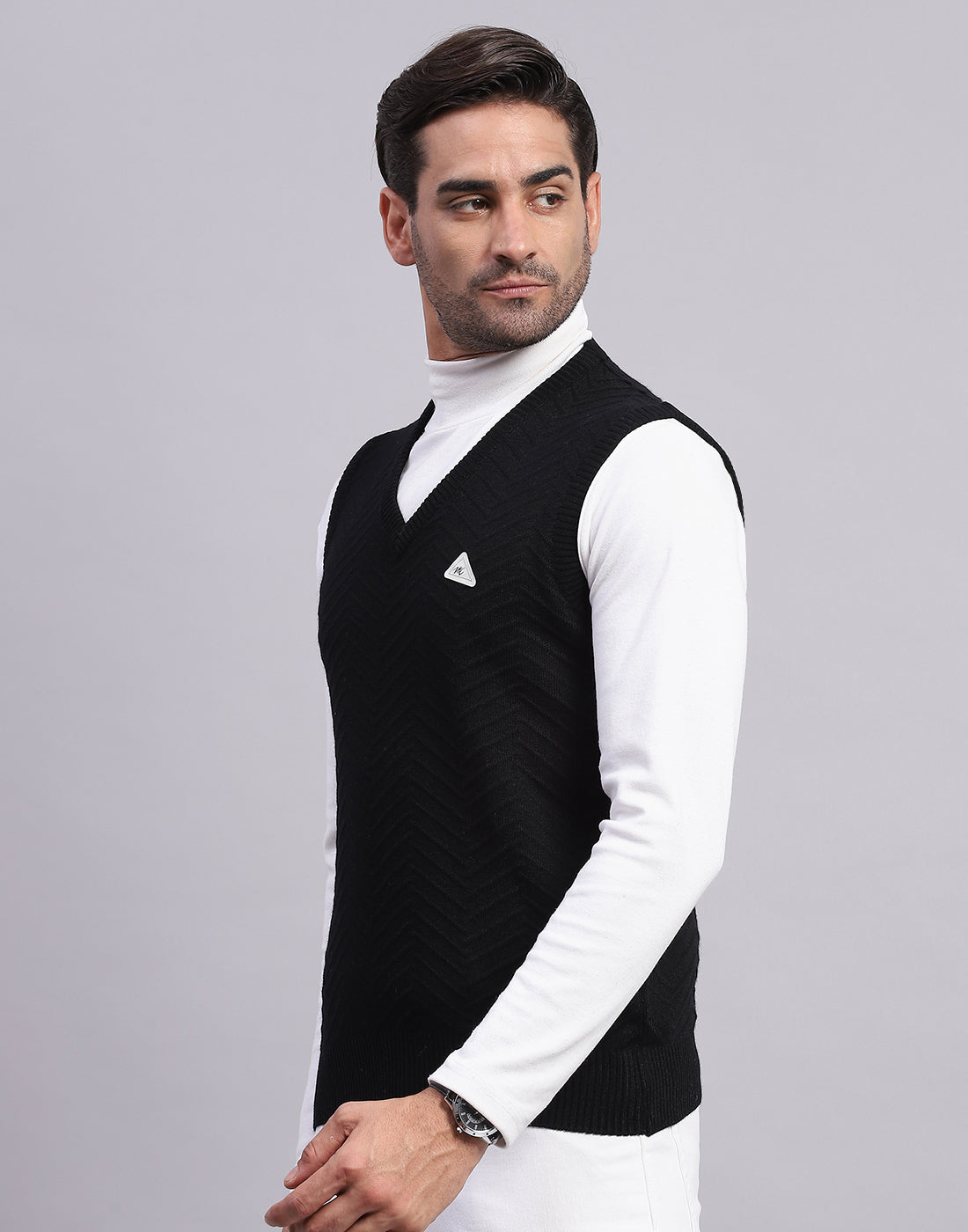 Men Black Self Design V Neck Sleeveless Sweater