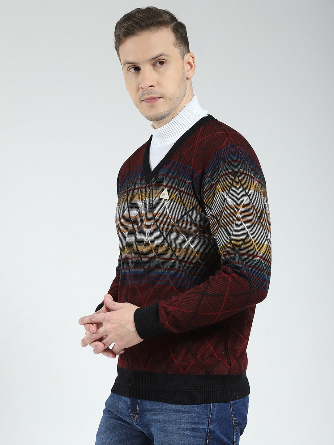 Men Maroon Self Design V Neck Full Sleeve Pullover