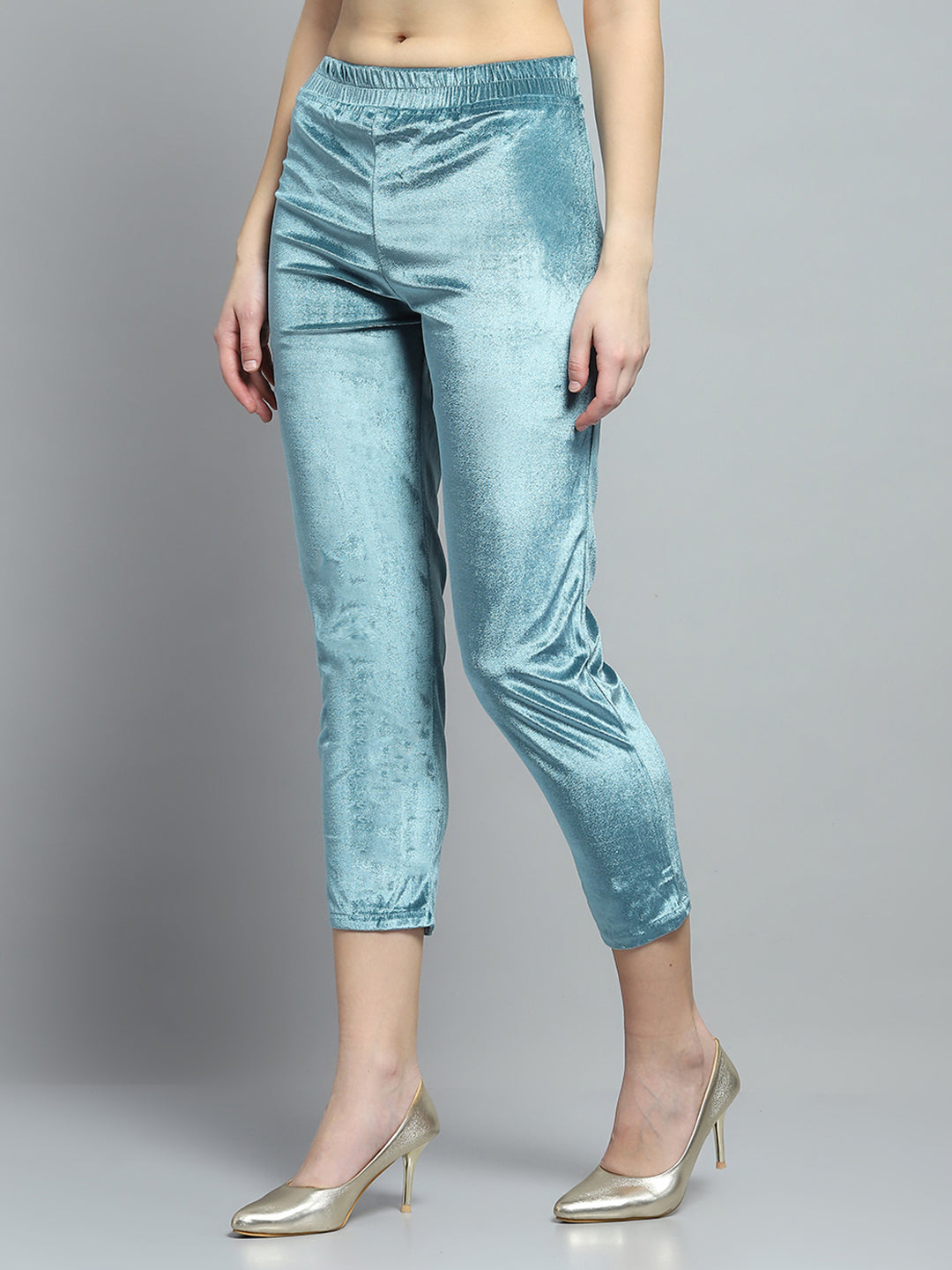 Women Cream Self Design Round Neck Full Sleeve Kurti Set for Winter